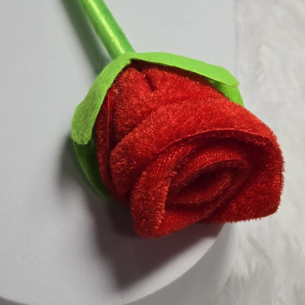 Boutique add romantic